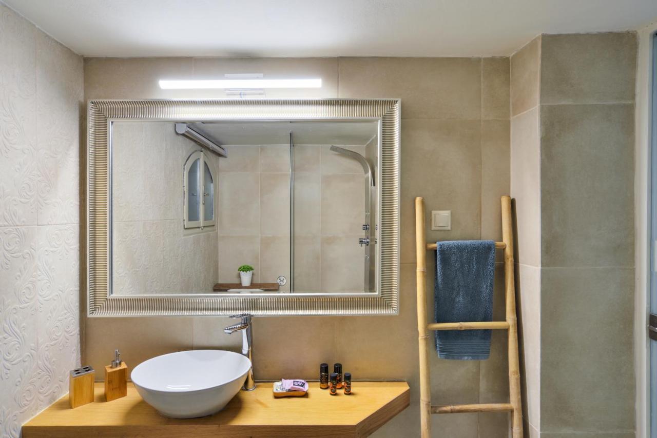 Thalassa Mou Seafront Suite Hriszí Aktí Haniá Kültér fotó